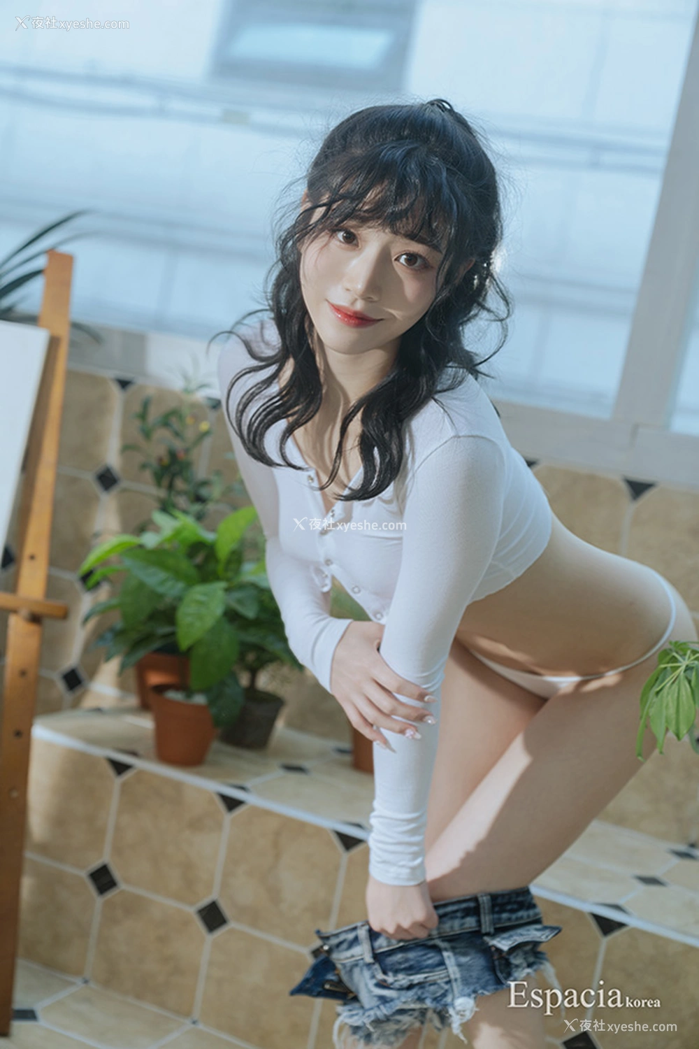1P - 美丽小姐姐Saika户外清新无圣光人体图集