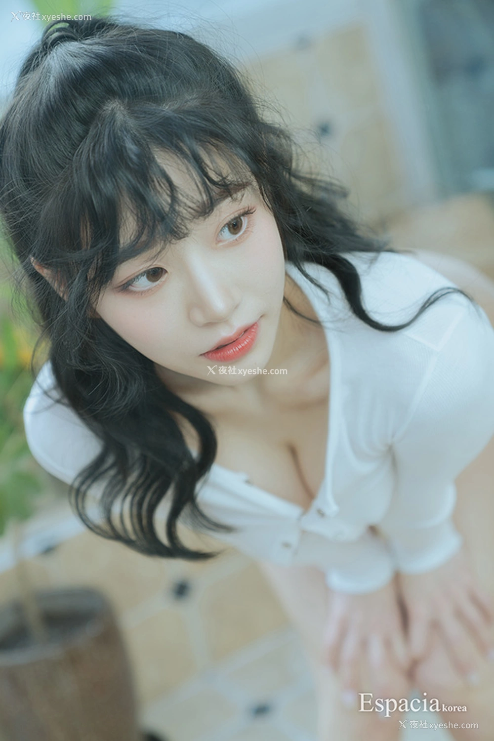 1P - 美丽小姐姐Saika户外清新无圣光人体图集