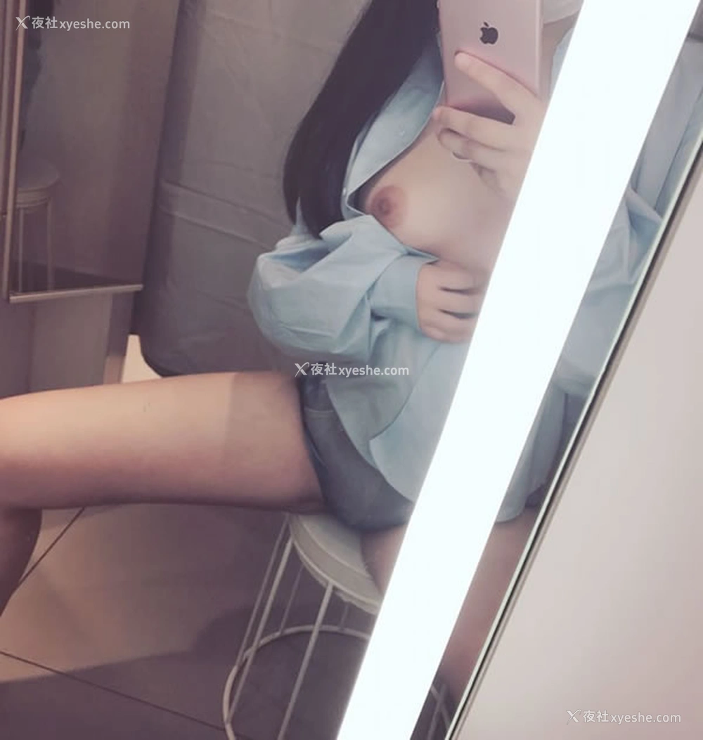 1P - 极品网络红人芝麻酱试衣间火舞无圣光套图