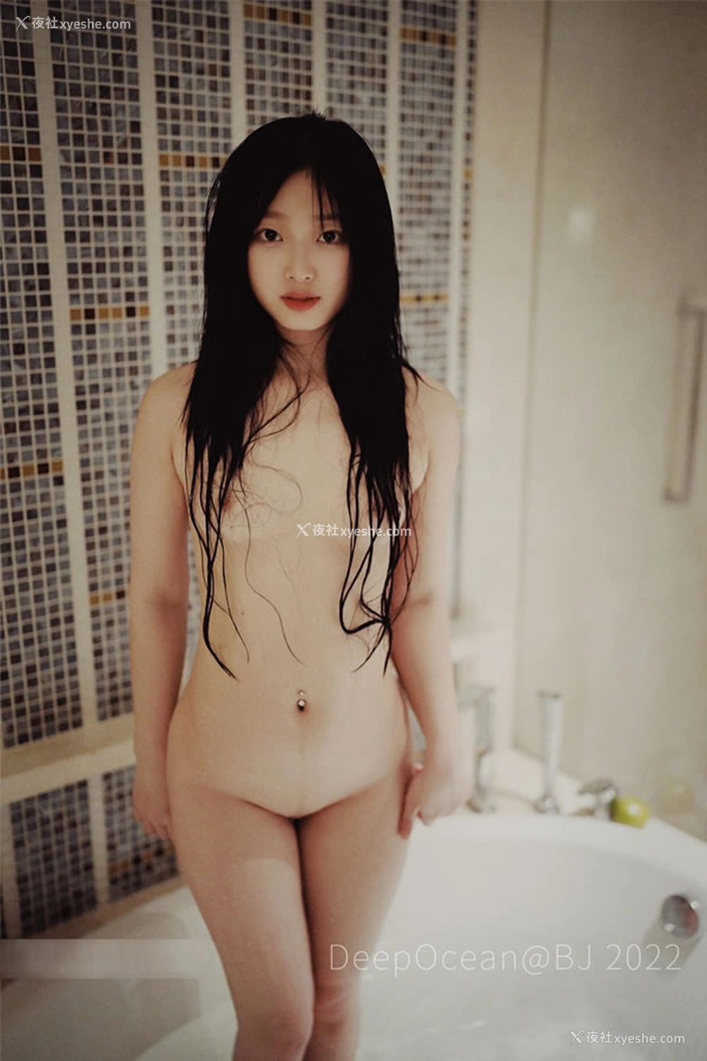 1P - 摄影师Deepblueocean出品小美女无圣光图集2