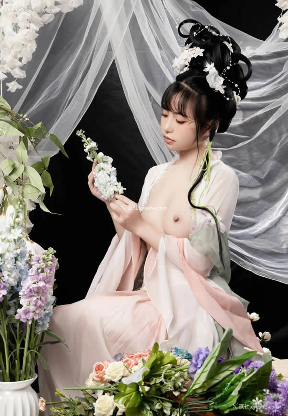1P - 爆机少女喵小吉-花间集无圣光福利图
