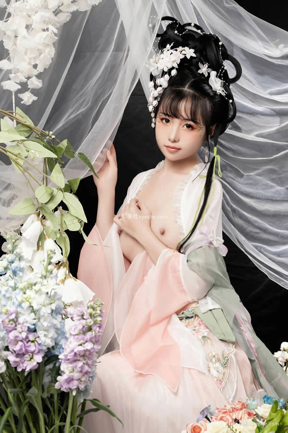 1P - 爆机少女喵小吉-花间集无圣光福利图