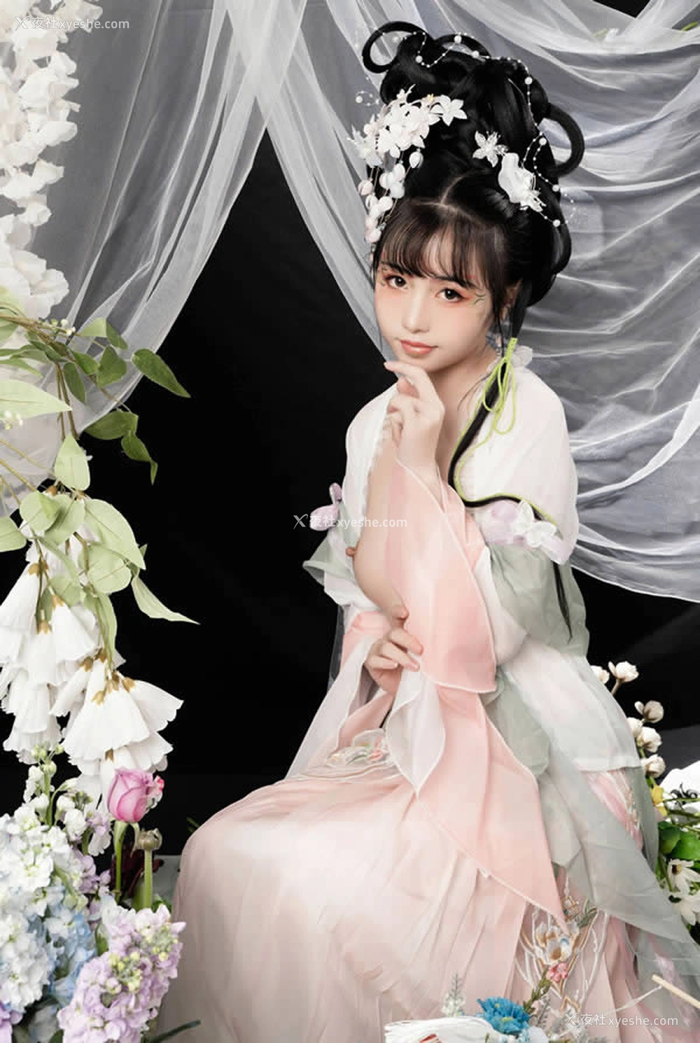 1P - 爆机少女喵小吉-花间集无圣光福利图