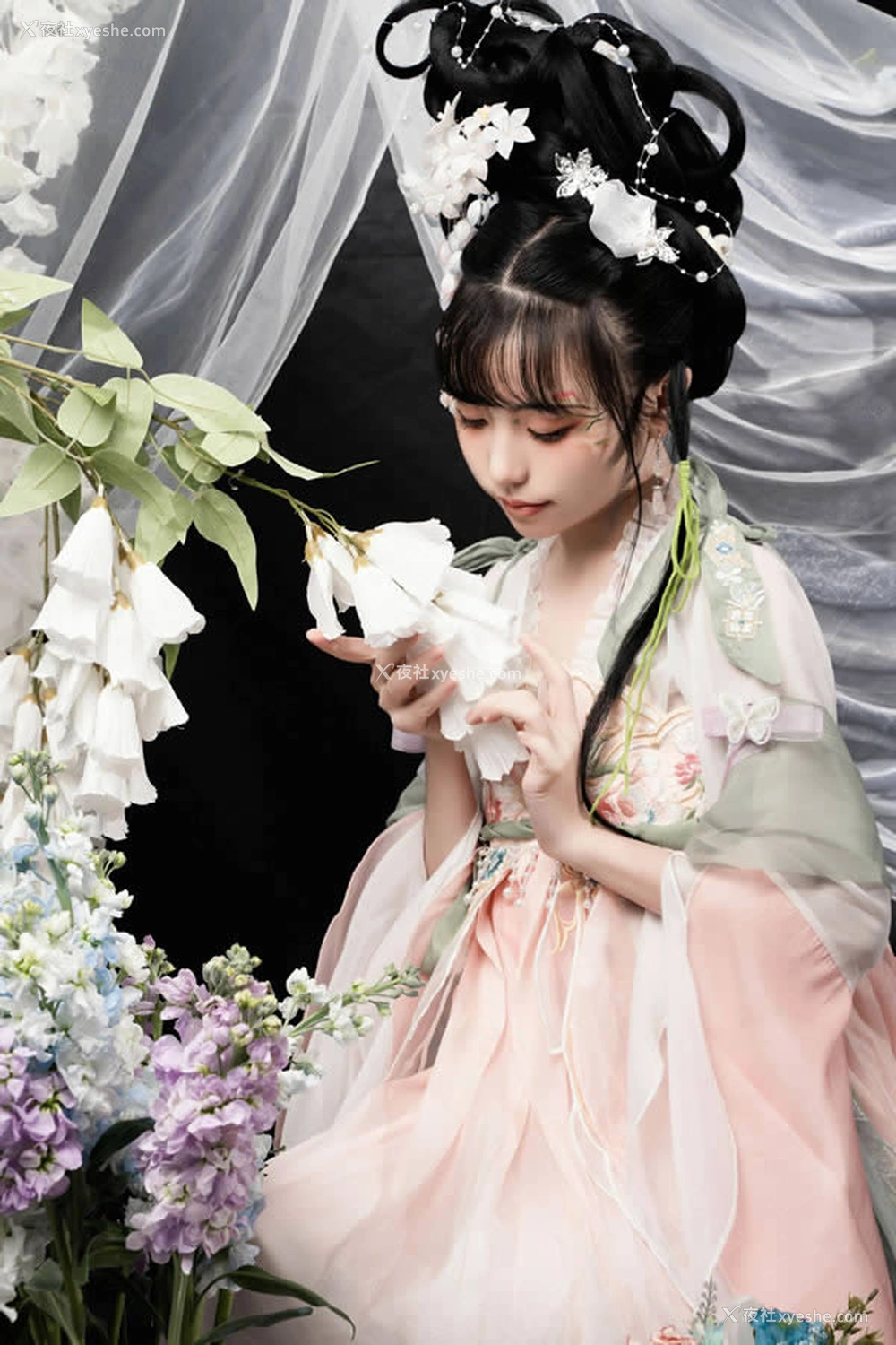 1P - 爆机少女喵小吉-花间集无圣光福利图