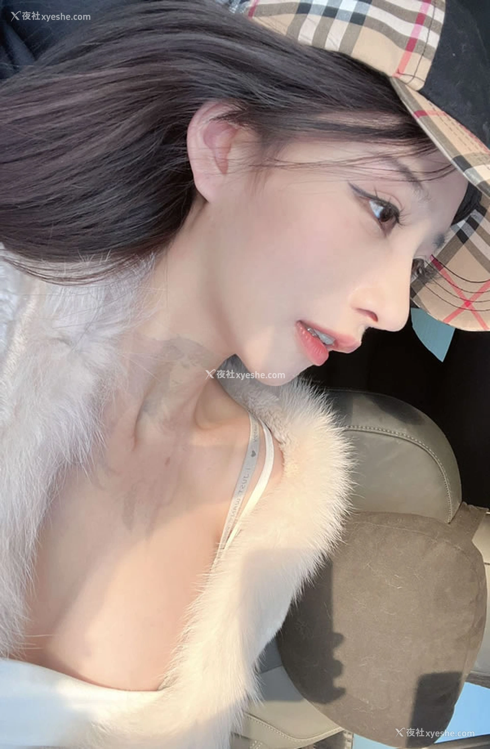1P - 福利姬@奶凶大人尺度私拍视图合集