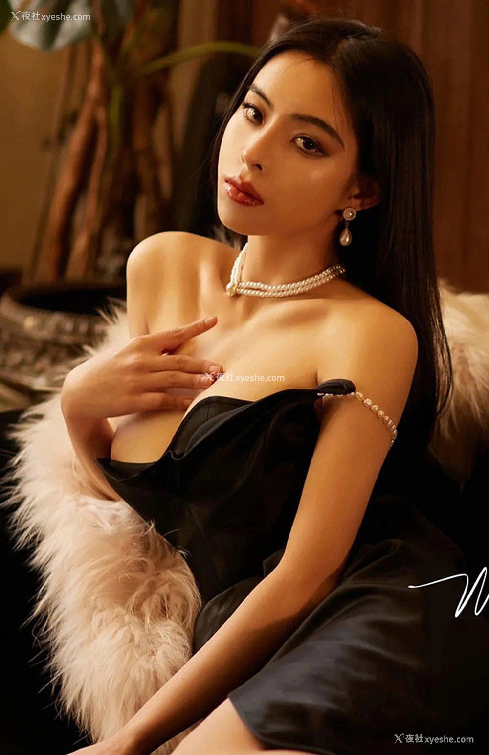 1P - 色影师出品2024收集美女人体尺度合集