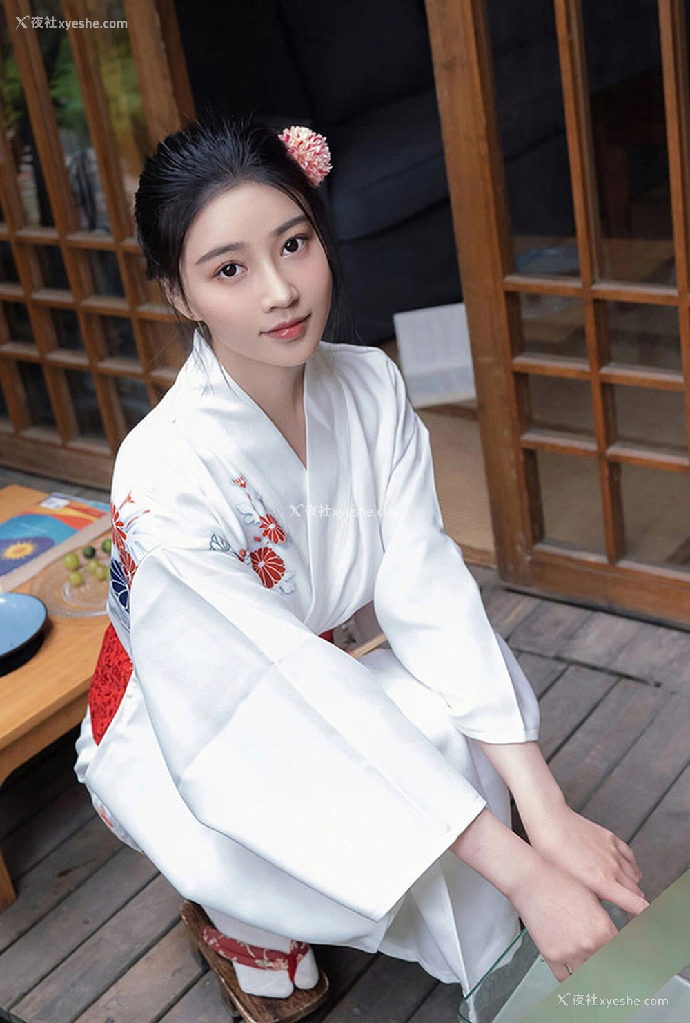 1P - 极品女神年年之以爱之名行束缚之事