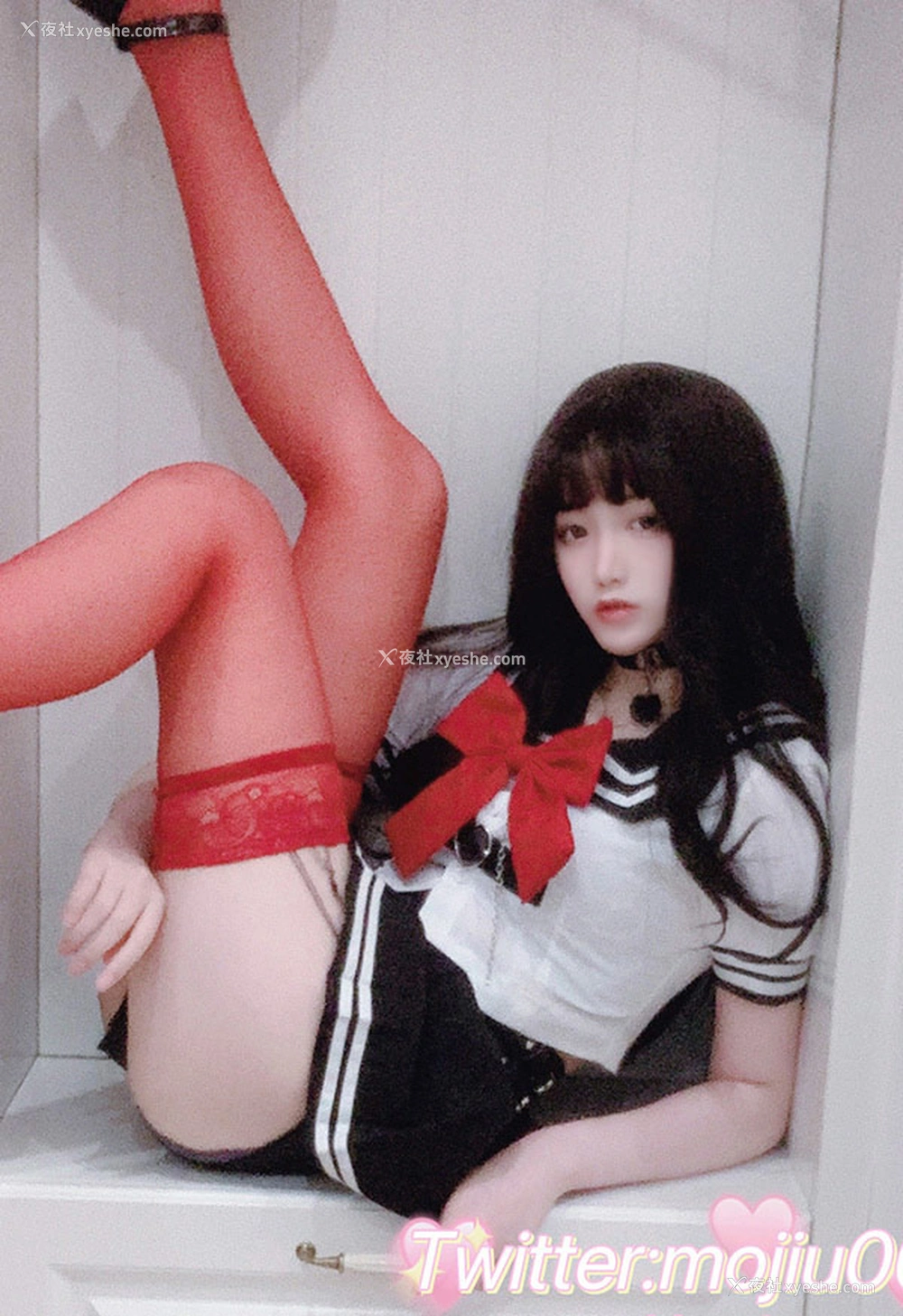 1P - 福利姬小青茗之露脸JK定制红色丝袜