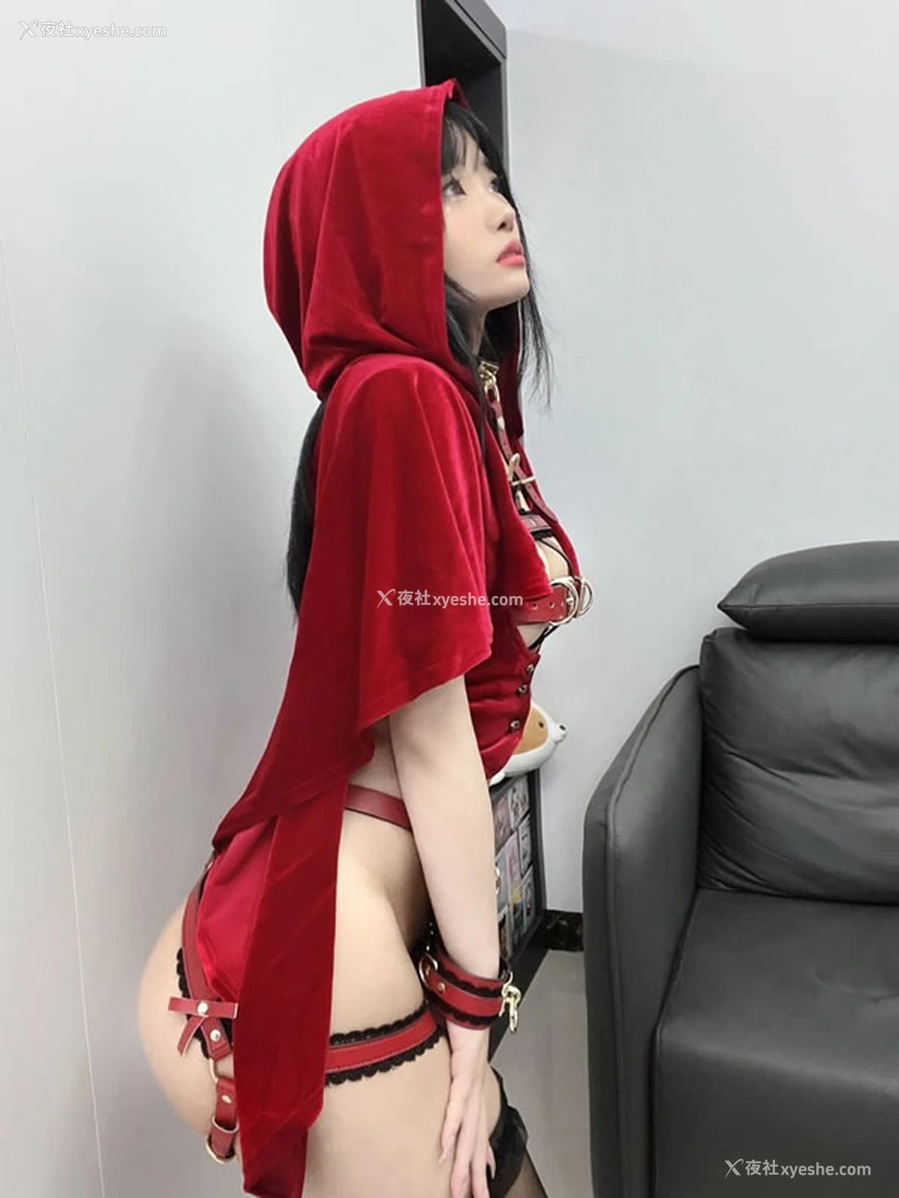 1P - 福利姬吃定你奶萝喵-小红帽私拍尺度合集