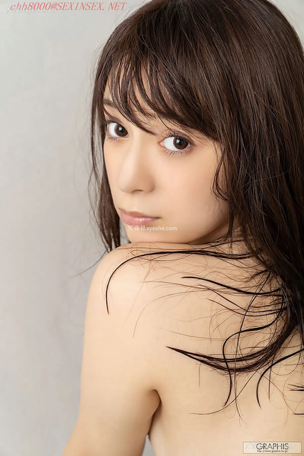 1P - Graphis-Gals美少女成宫莉香无圣光人体写真3