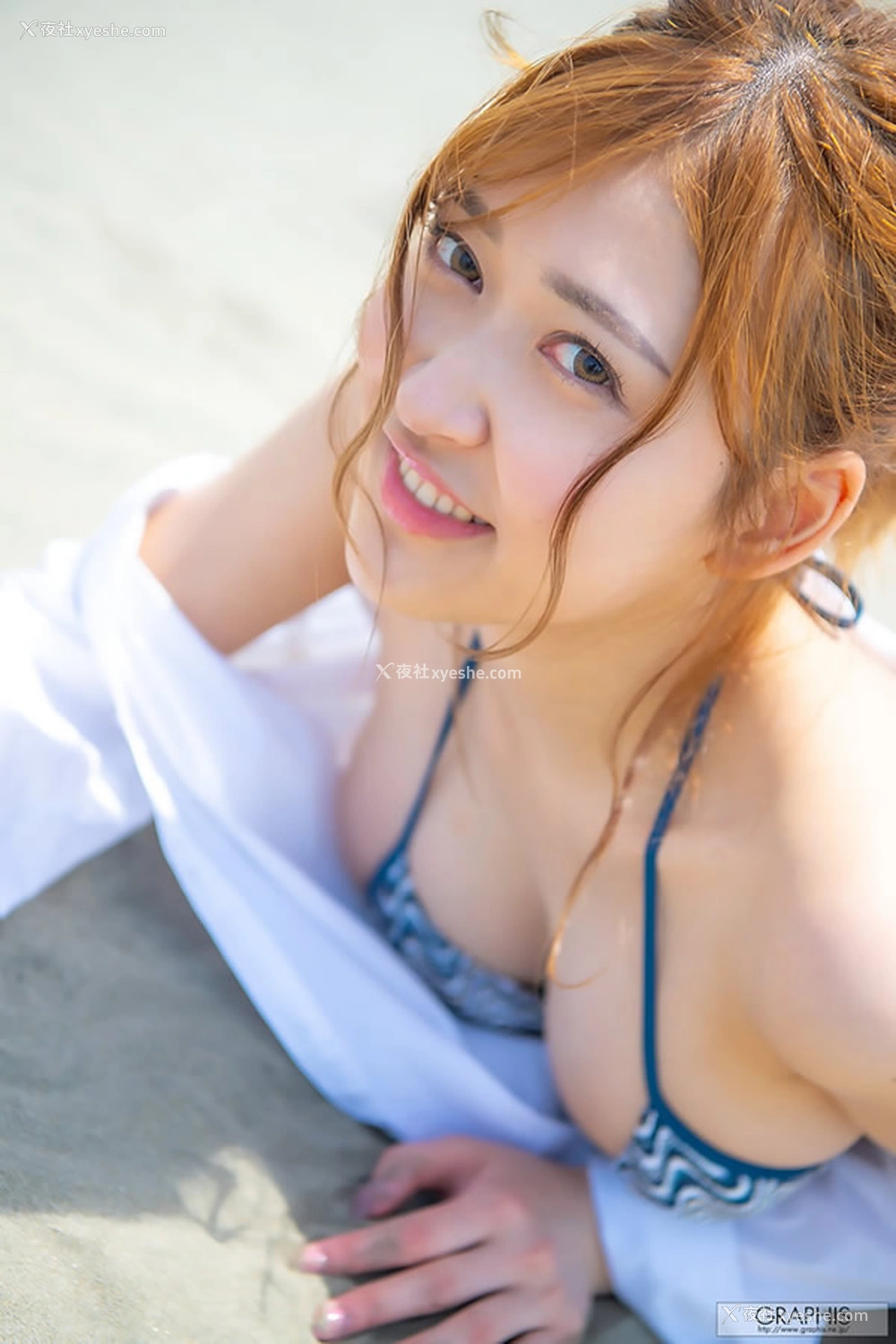 1P - Graphis初脫ぎ娘蜜美杏无圣光人体套图