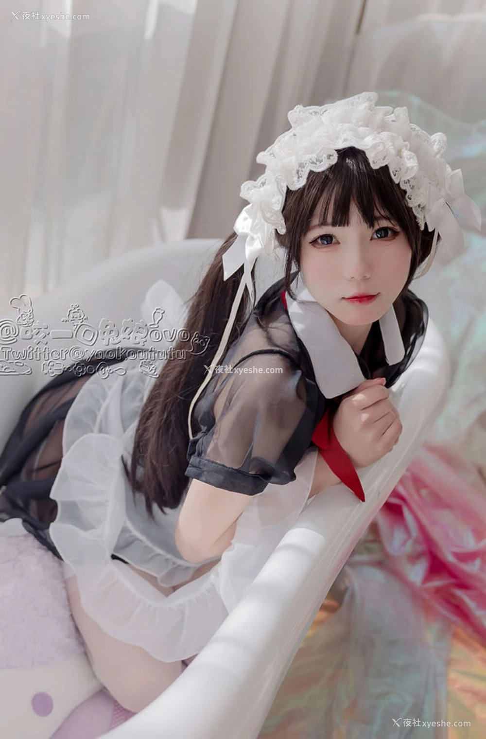 1P - 福利姬黏黏团子兔 – 兔娘黑白女仆