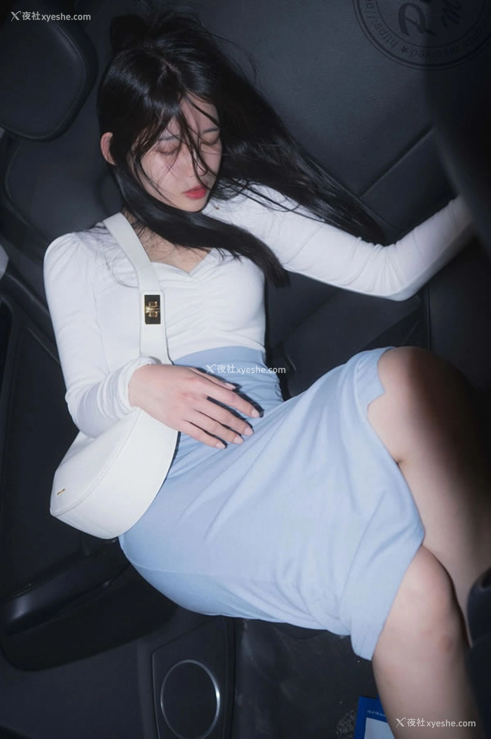 1P - 漂亮小美女Yeha交友不慎被调教无圣光图集