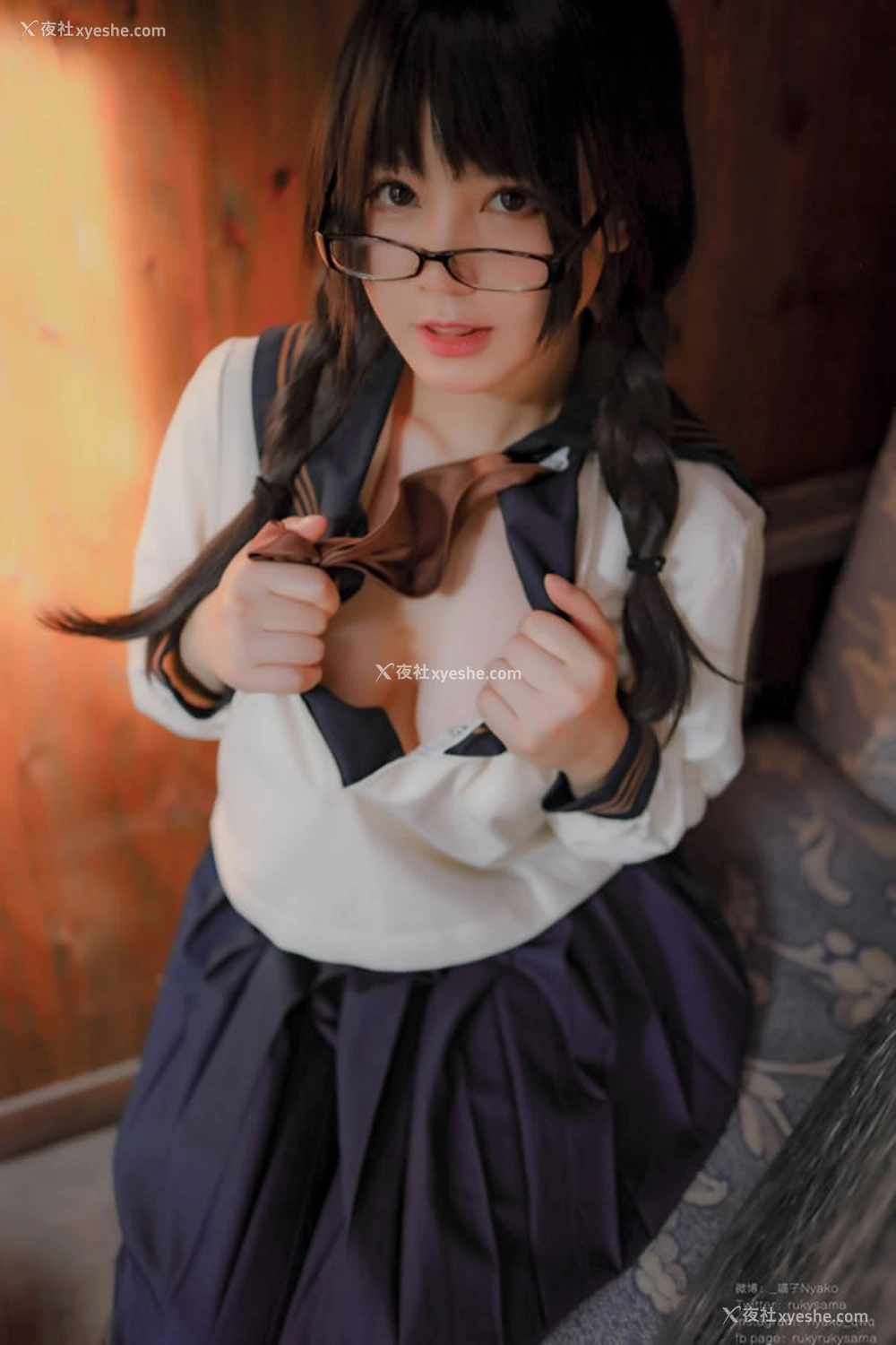 1P - 网红美女Nyako喵子 – 痴·女子校生