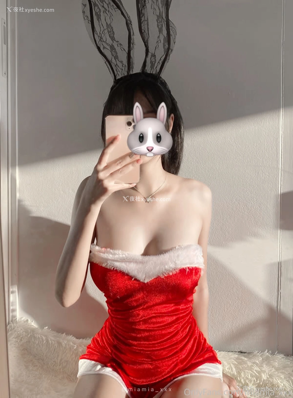 1P - 推特网红美女Miamia居家尺度人体合集5