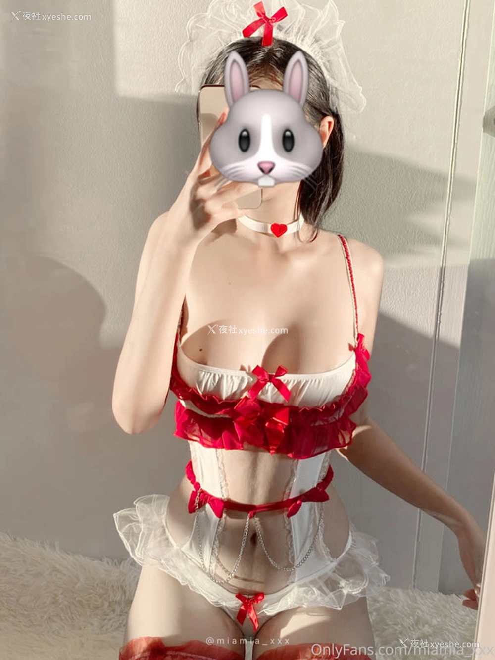 1P - 推特网红美女Miamia居家尺度人体合集5