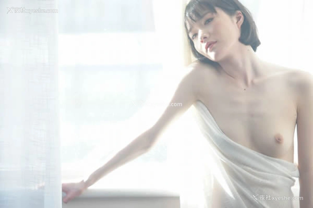 1P - 极品美模小惜私拍无圣光人体艺术套图写真