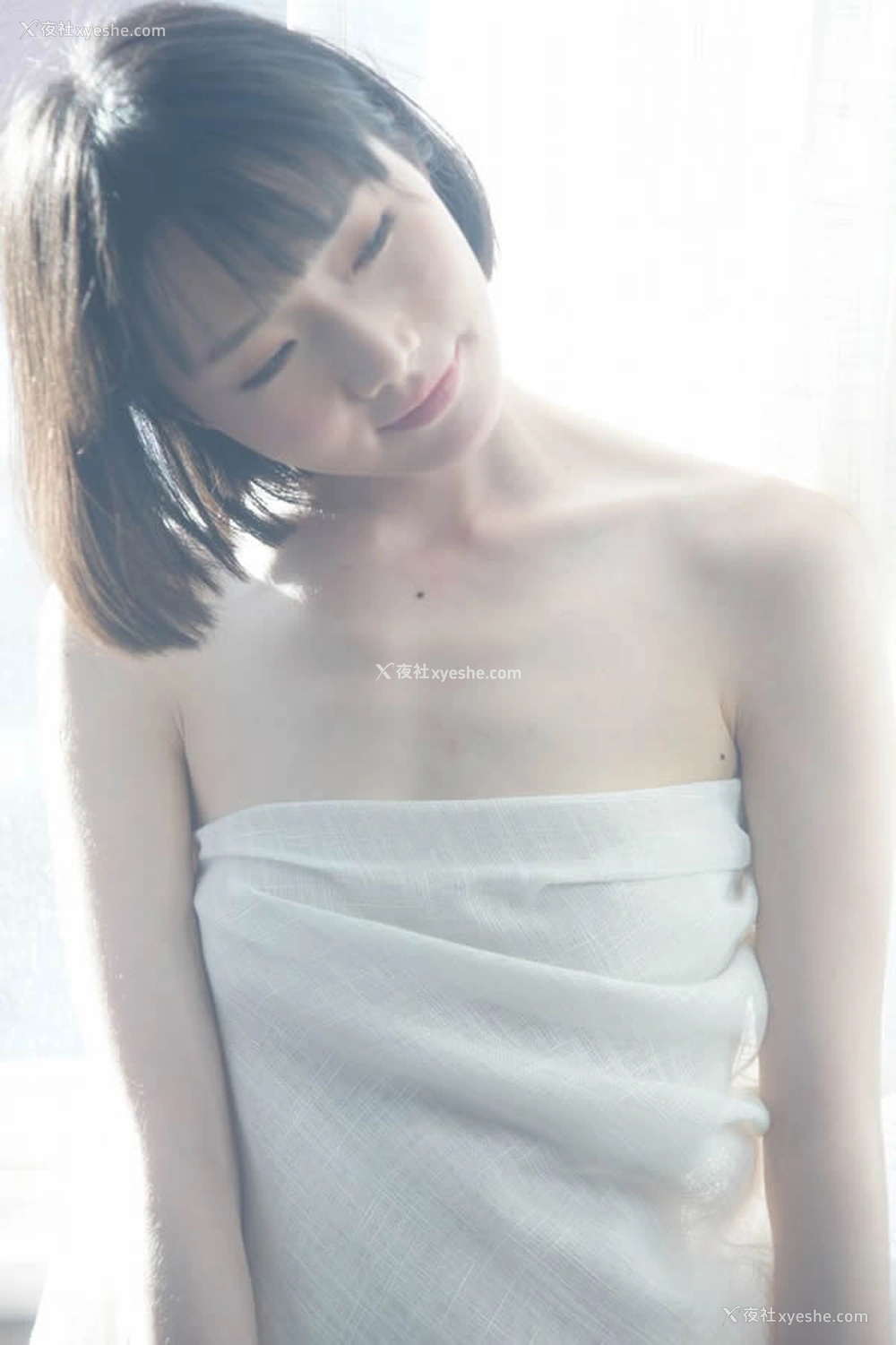 1P - 极品美模小惜私拍无圣光人体艺术套图写真