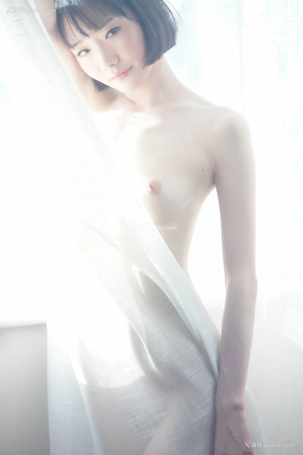 1P - 极品美模小惜私拍无圣光人体艺术套图写真
