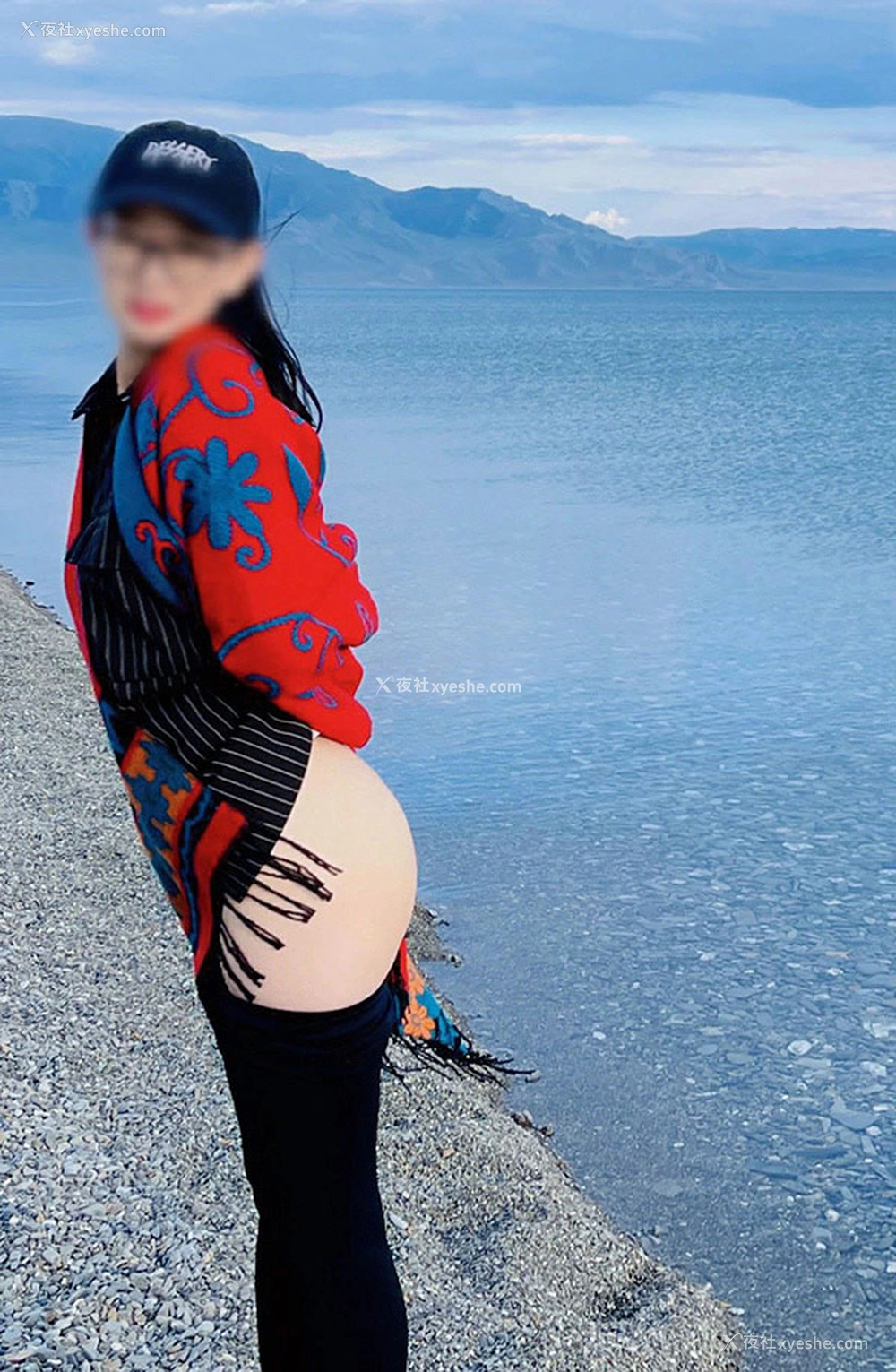 1P - 露出系美女青岛小可爱的户外大解放