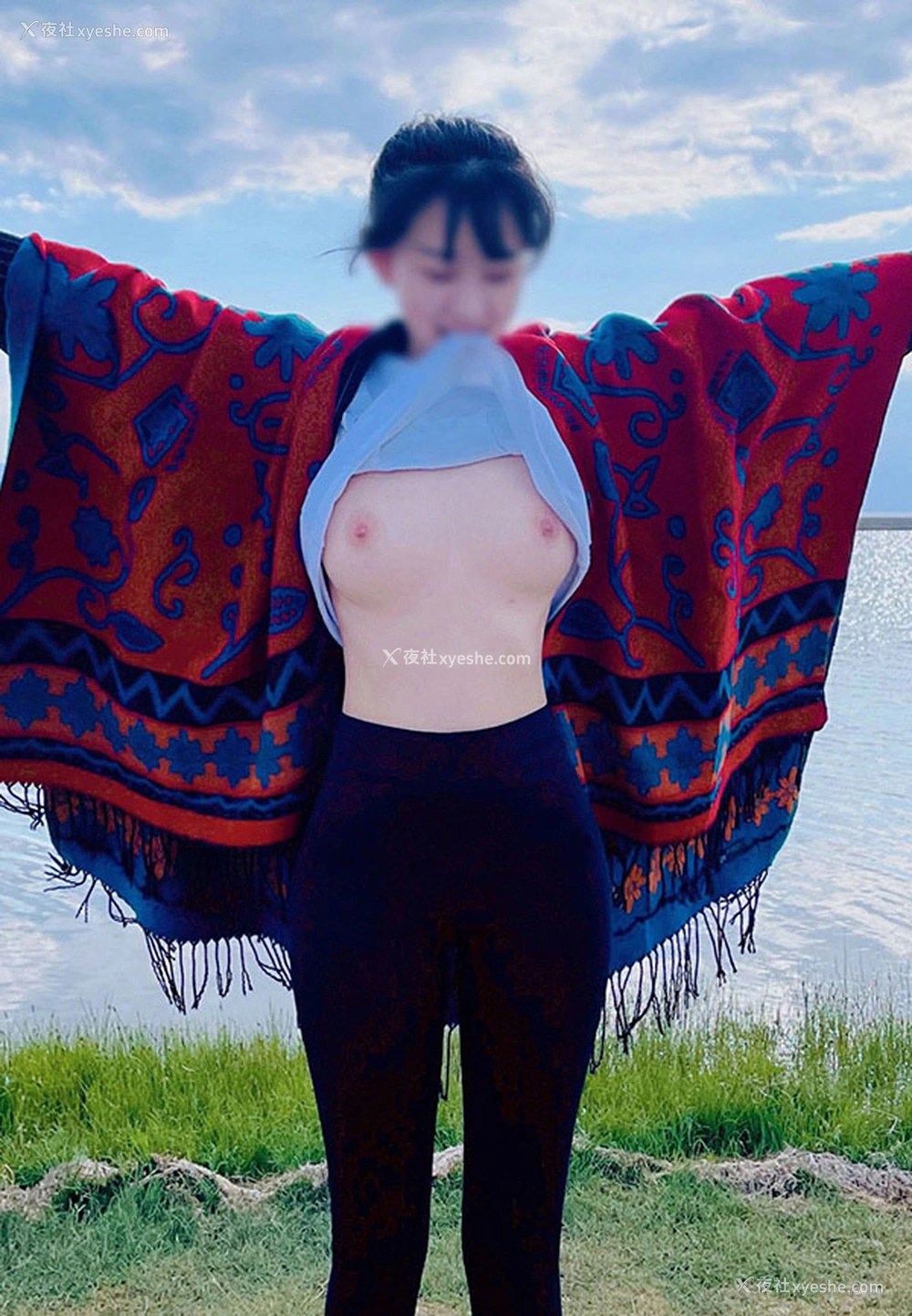 1P - 露出系美女青岛小可爱的户外大解放