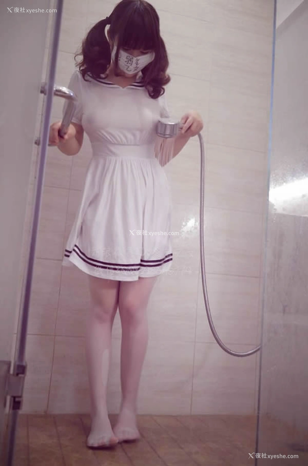 1P - 微博红人弱气乙女无圣光人体艺术套图写真3