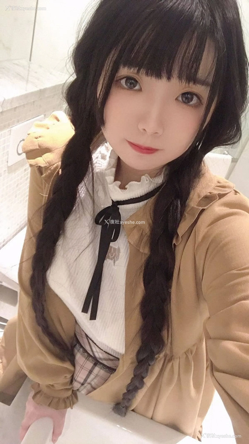 1P - 福利姬落落RAKU_66私拍无圣光图集3
