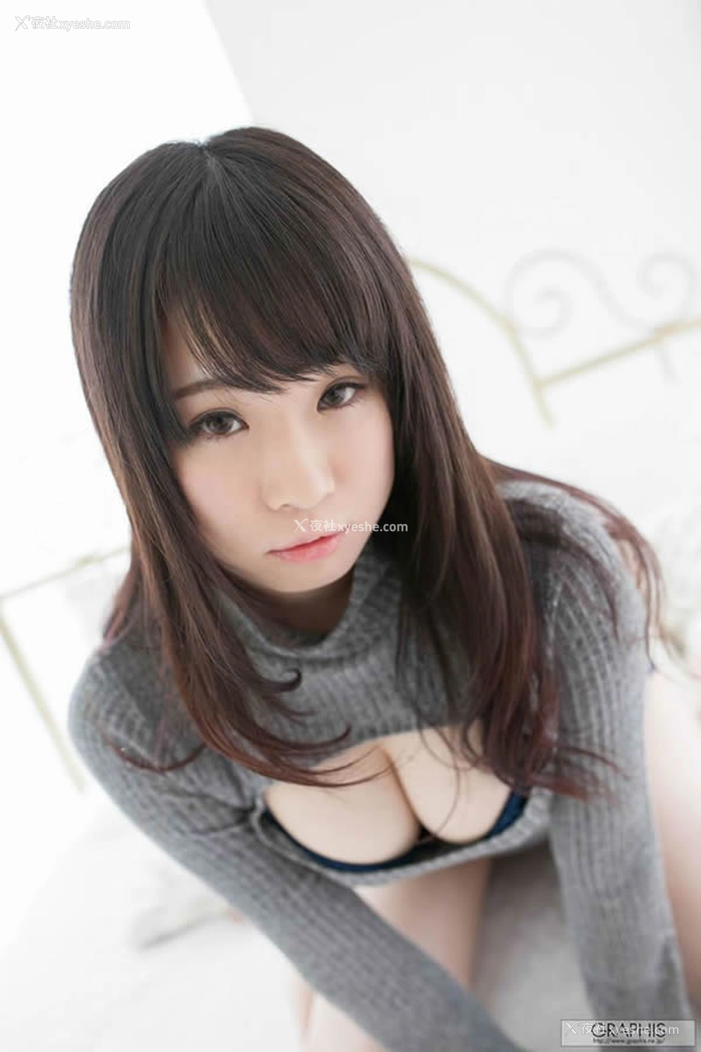 1P - Graphis作品之北川柚子1劲爆开胸装无圣光人体套图写真