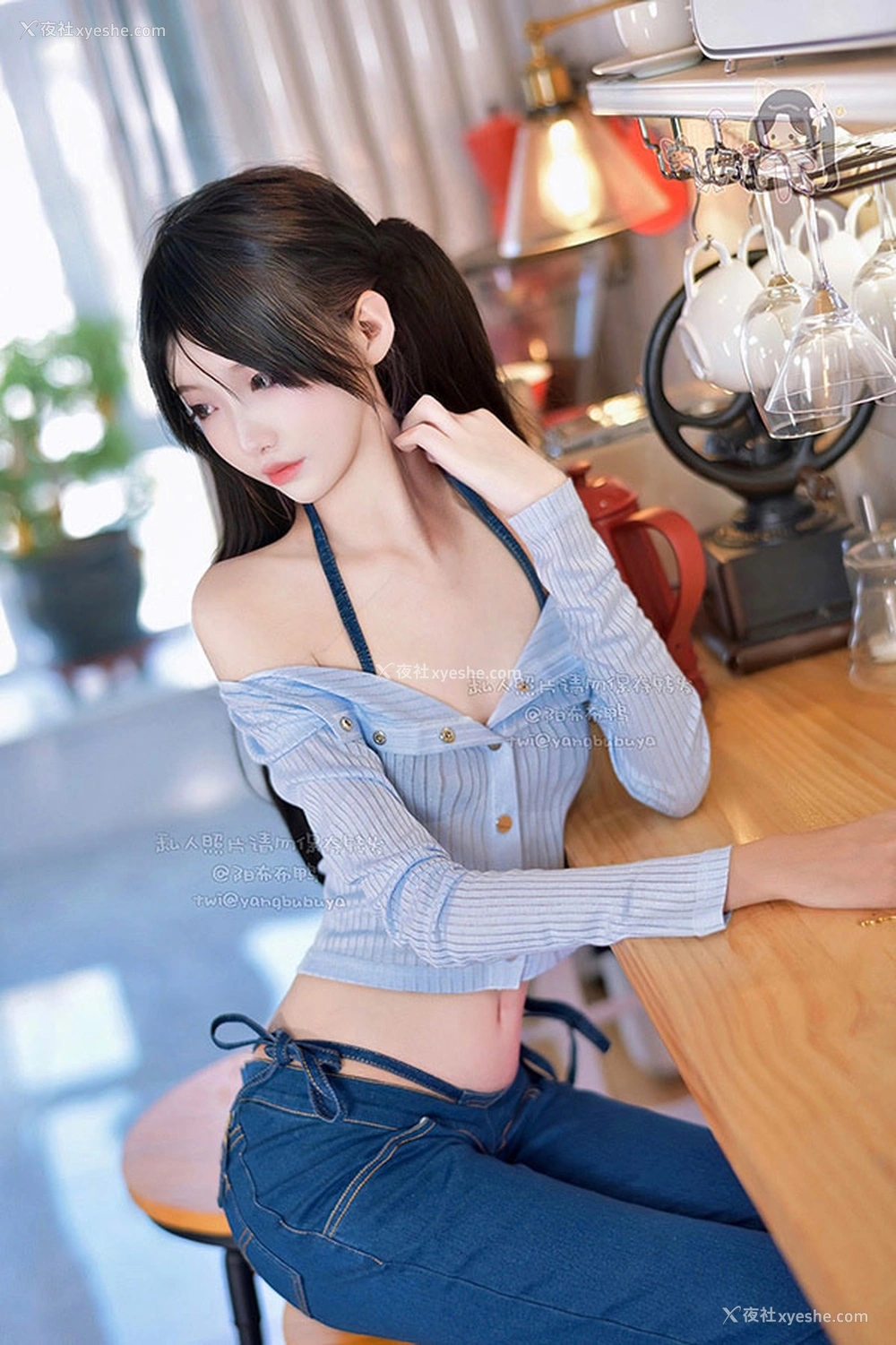 1P - 高颜值福利姬@阳布布鸭 尺度作品合集