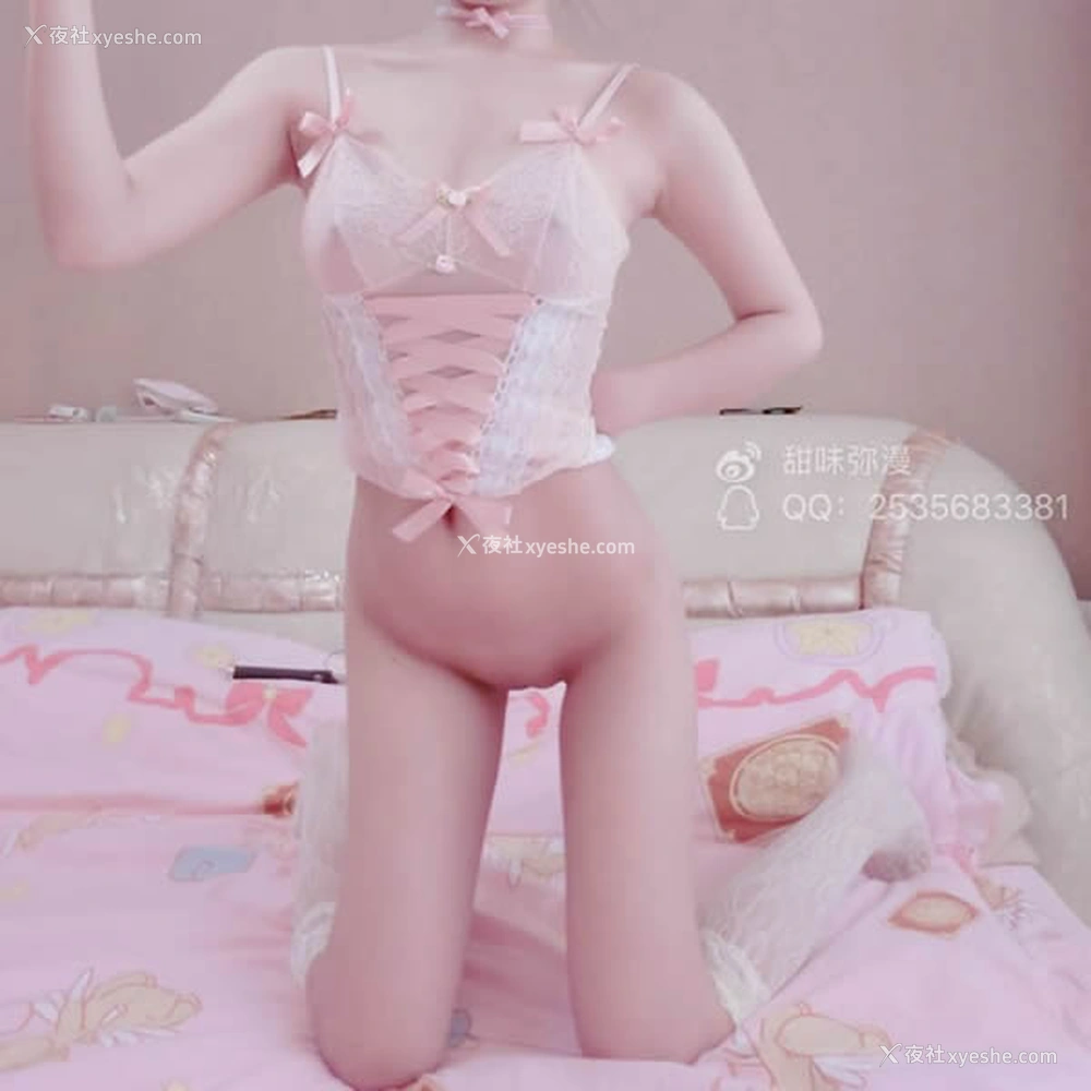 1P - 极品萝莉网红萌白酱之蕾丝连体衣无圣光人体套图写真
