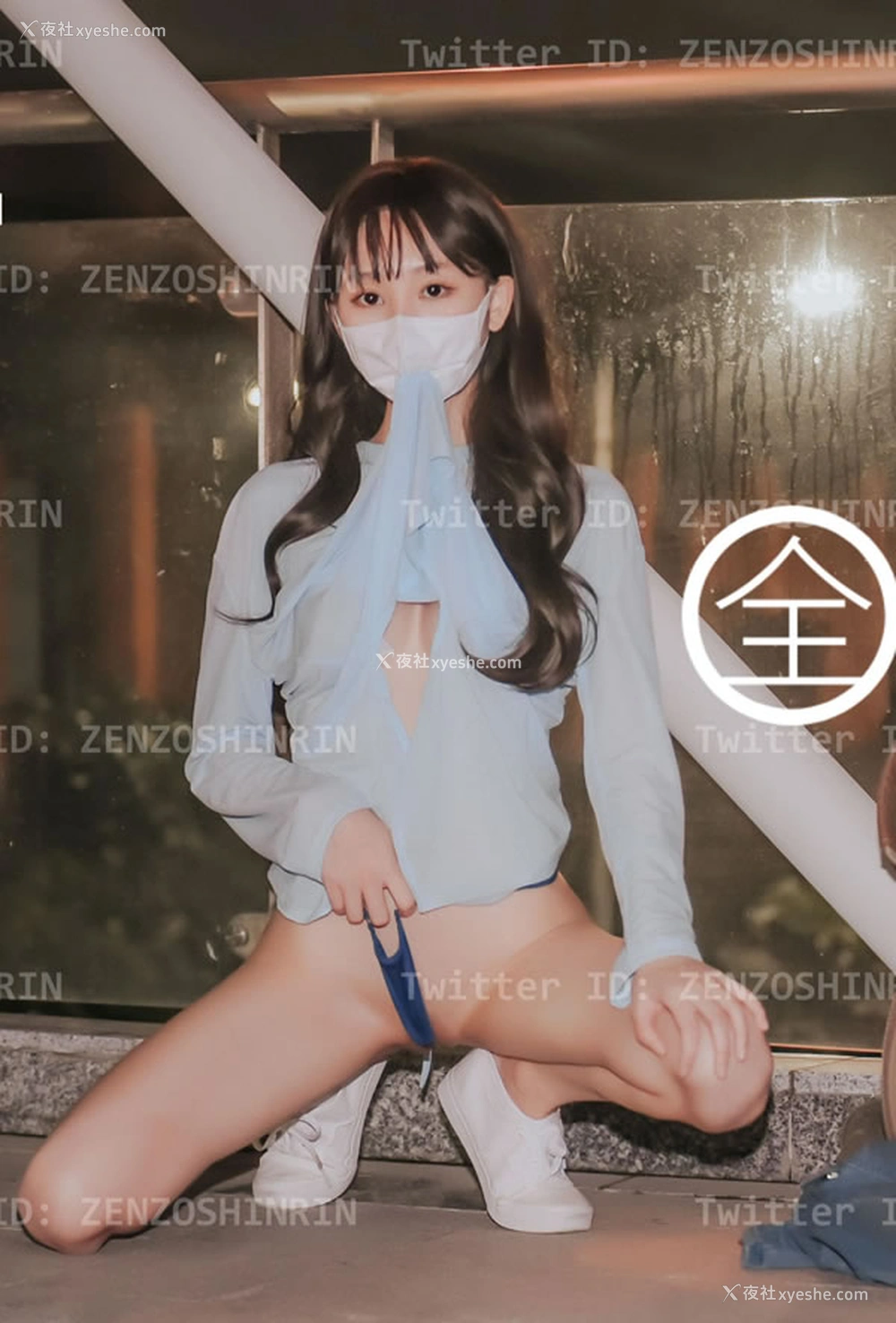 1P - 深夜出品全藏森林版-吉他妹妹天桥露出被抓包