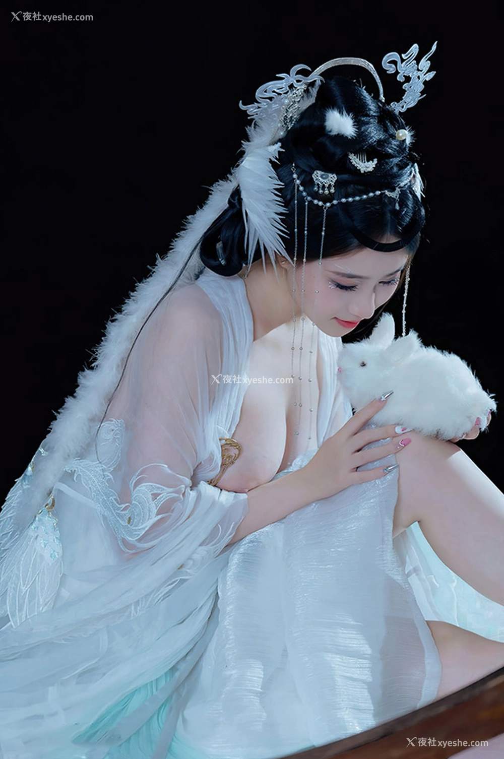 1P - 极品女神年年嫦娥仙子大白玉兔又美又仙