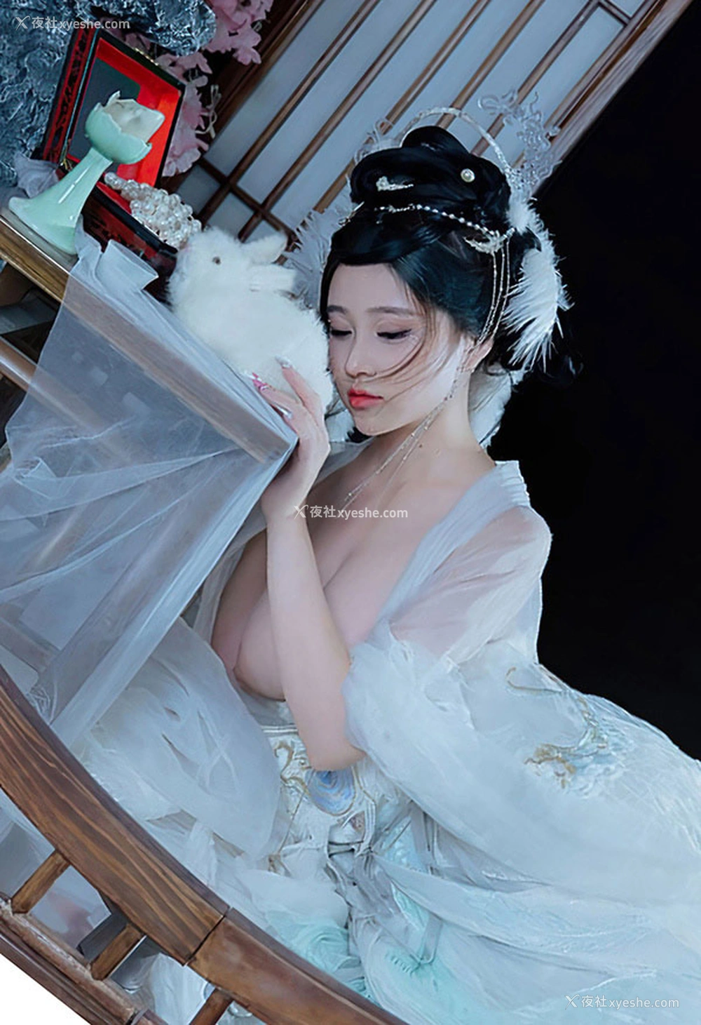 1P - 极品女神年年嫦娥仙子大白玉兔又美又仙