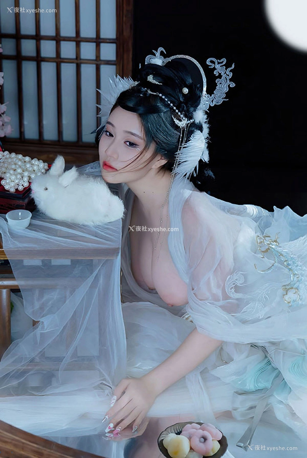 1P - 极品女神年年嫦娥仙子大白玉兔又美又仙