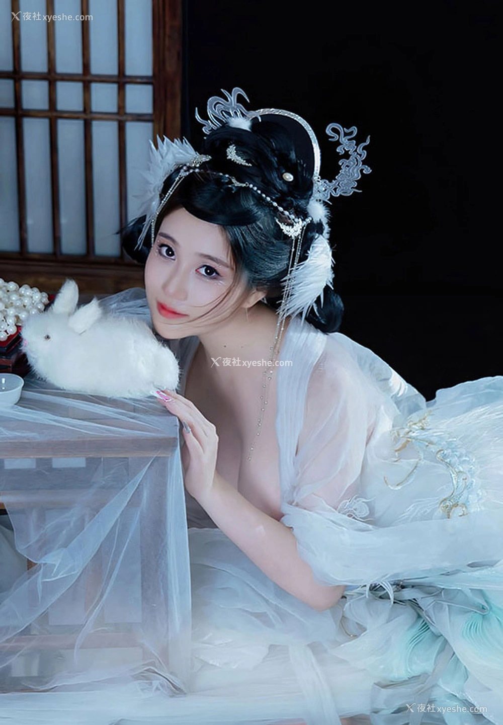 1P - 极品女神年年嫦娥仙子大白玉兔又美又仙