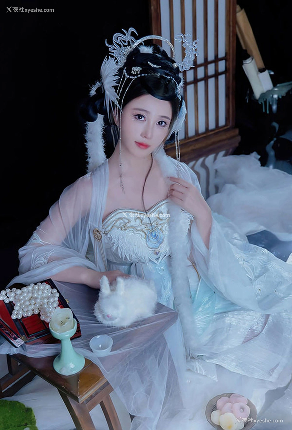 1P - 极品女神年年嫦娥仙子大白玉兔又美又仙