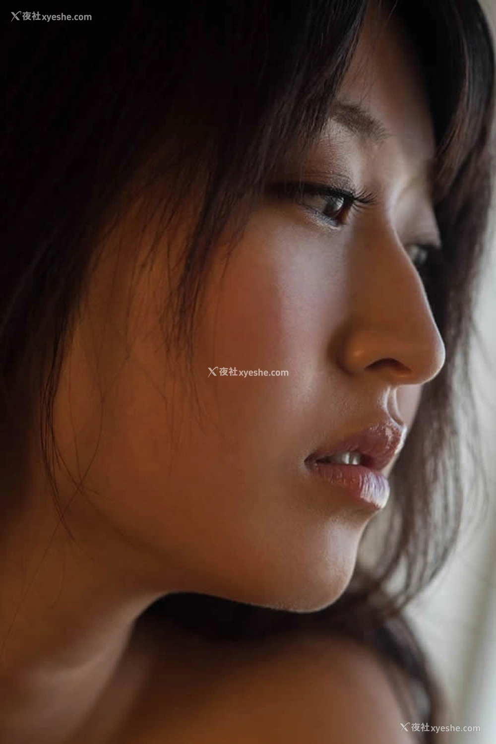 1P - AV美少女美里有纱无圣光人体套图4