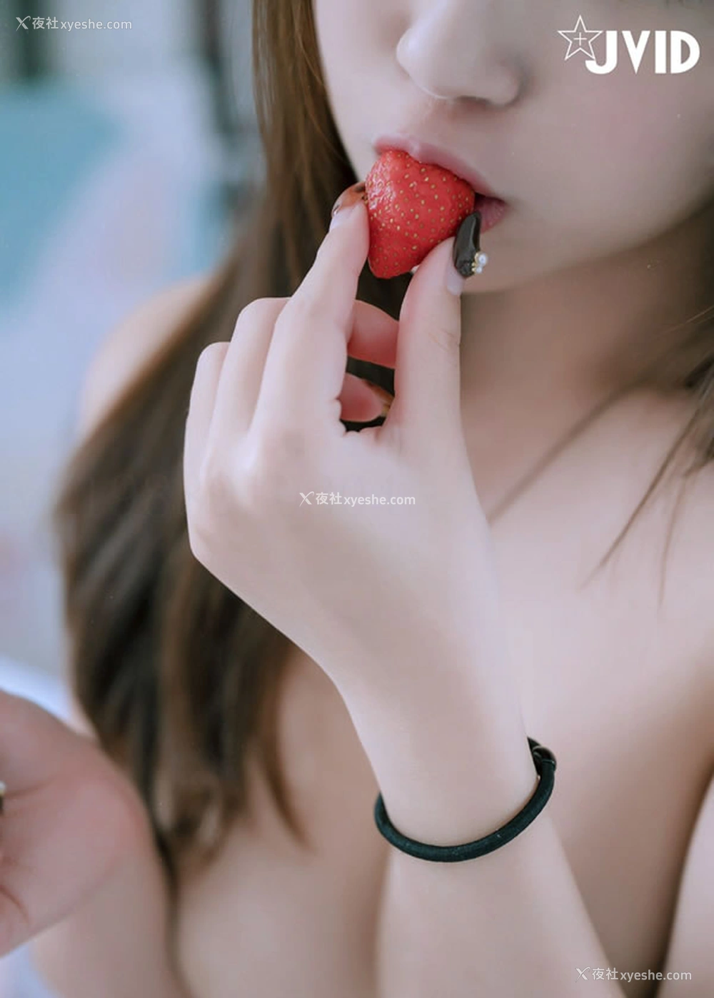 1P - 三姐妹的情欲生活-肉包无圣光图集