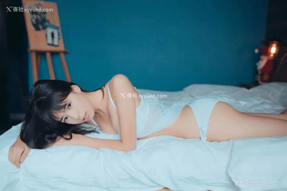 1P - 推女郎艾栗栗私拍白色睡衣 情趣套装无圣光人体套图