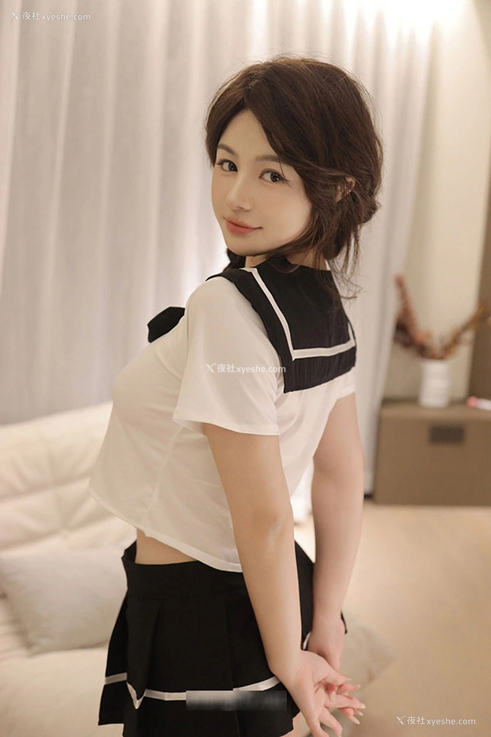 1P - 秀人女神沈思怡制服少女按摩棒无圣光图集