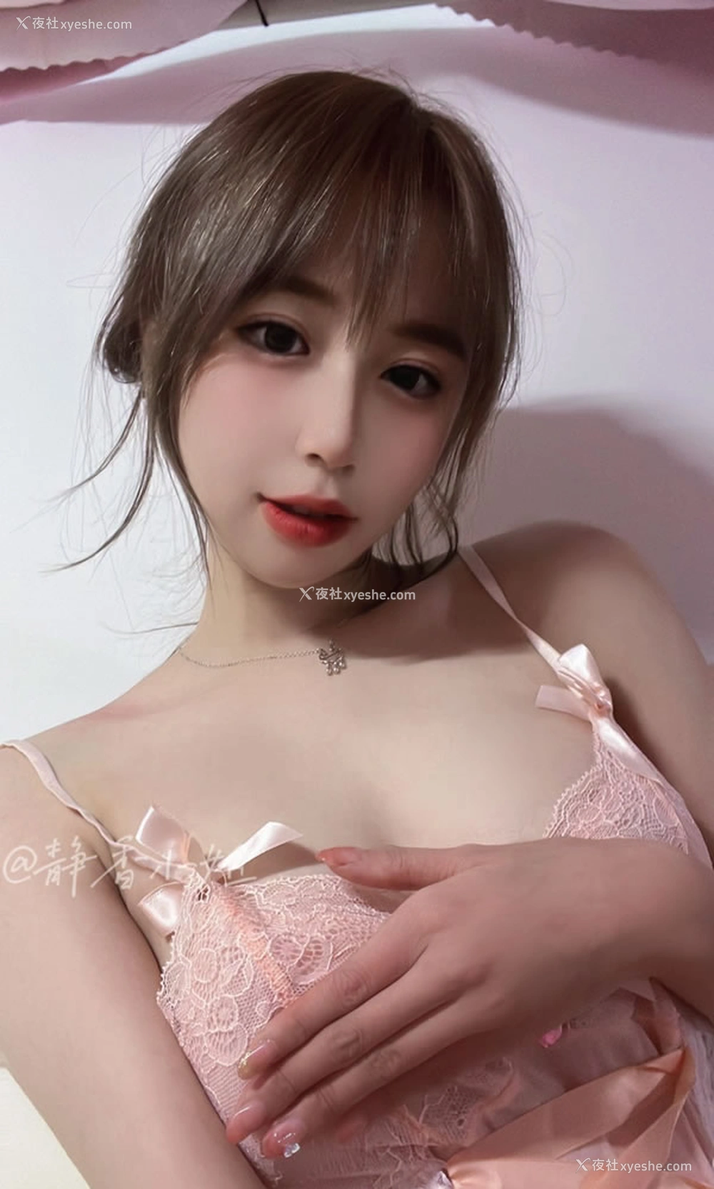 1P - 颜值福利姬@静香小姐 日常私拍视图合集