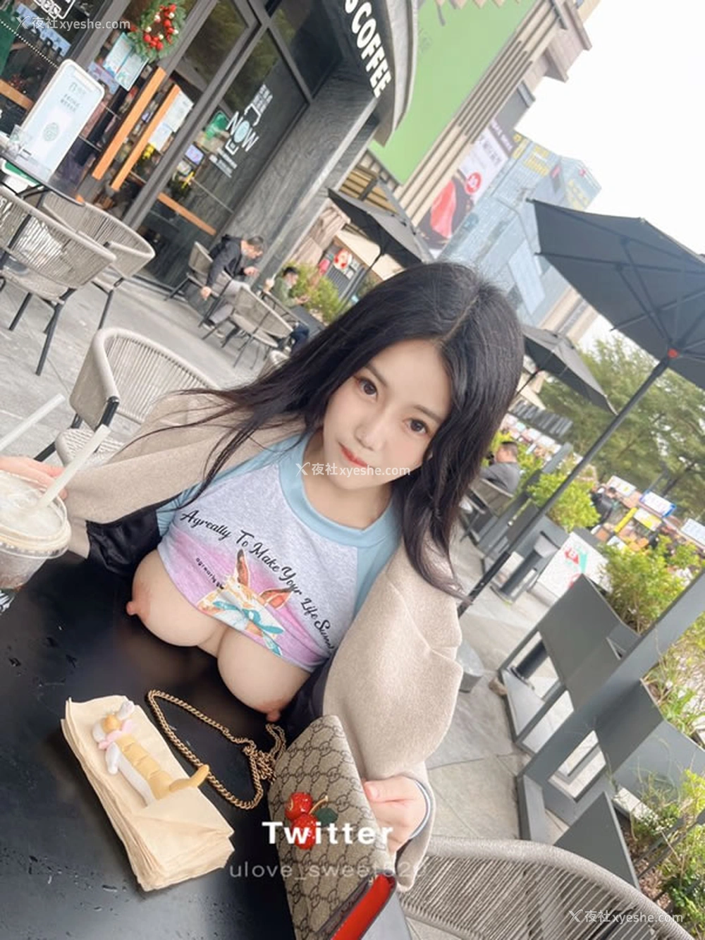 1P - 高颜值露出系抖