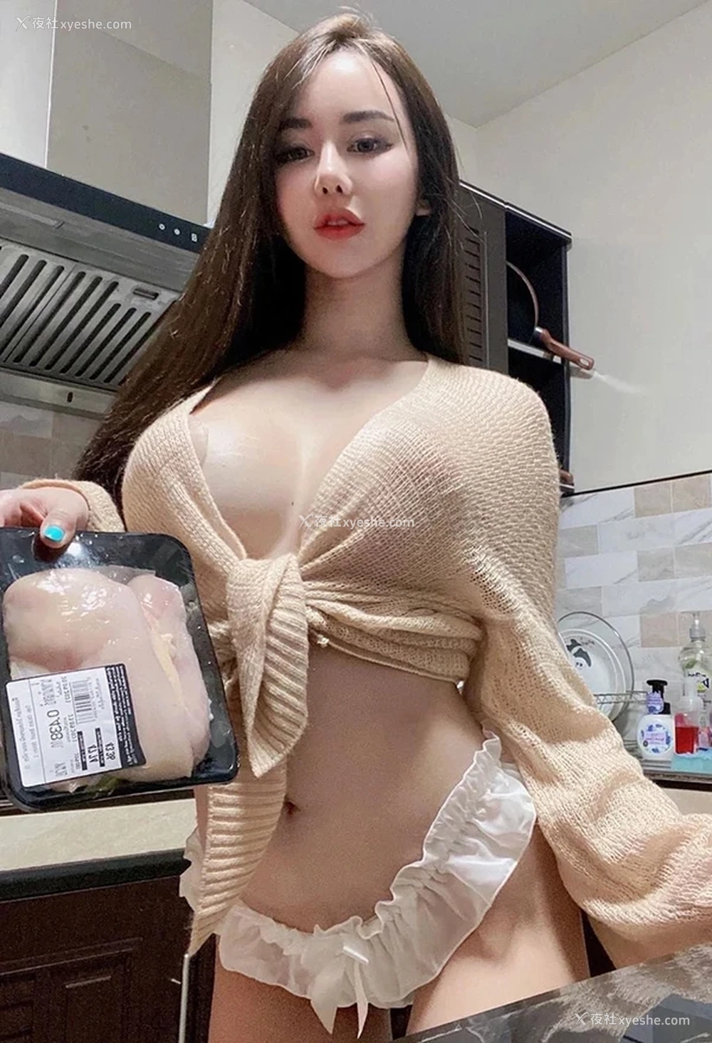 1P - 甜美福利姬@桃桃丸子 爆乳美女Ploy尺度福利图