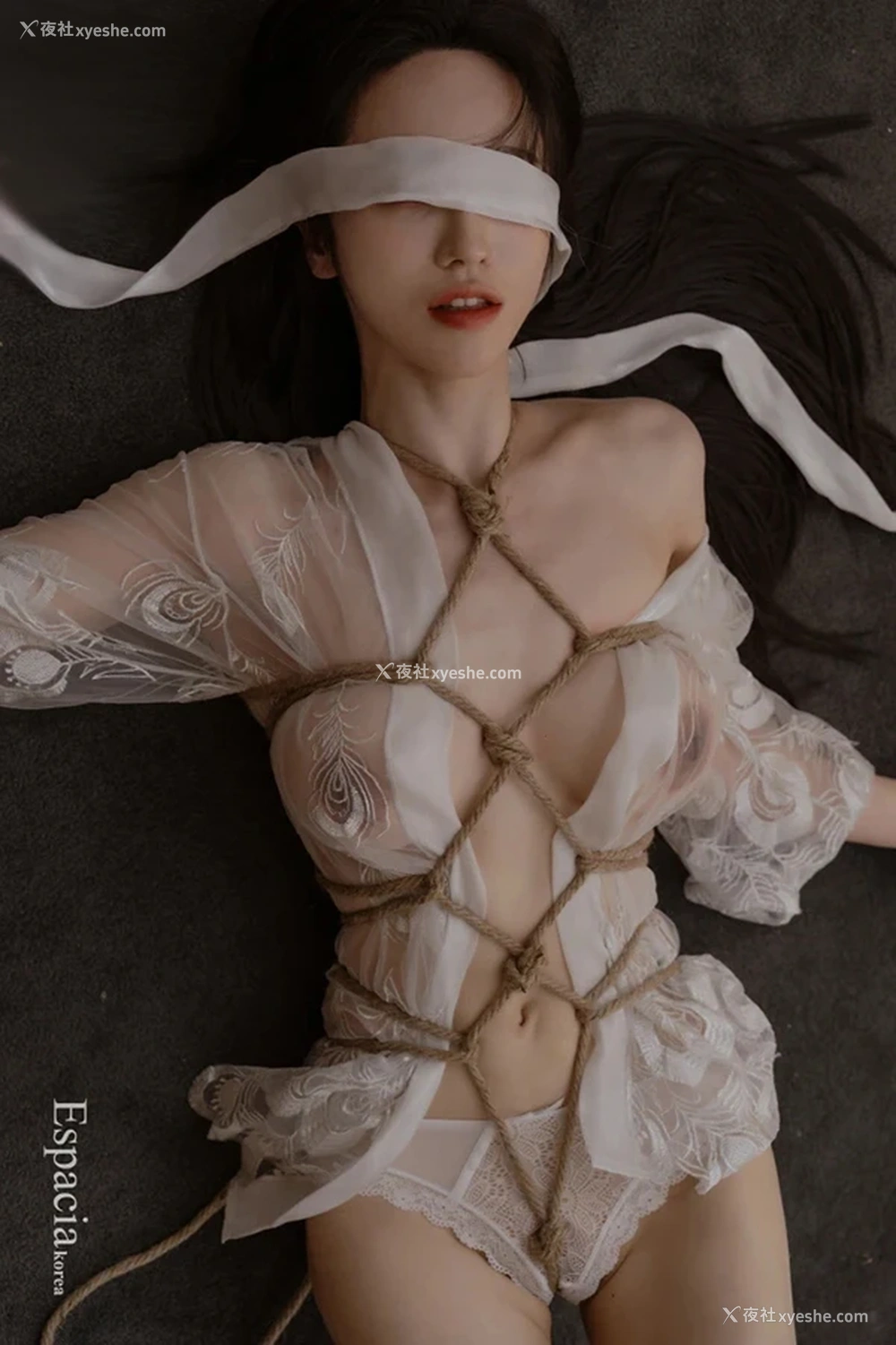 1P - 透视白衣美女yunha捆绑SM调教人体尺度图集