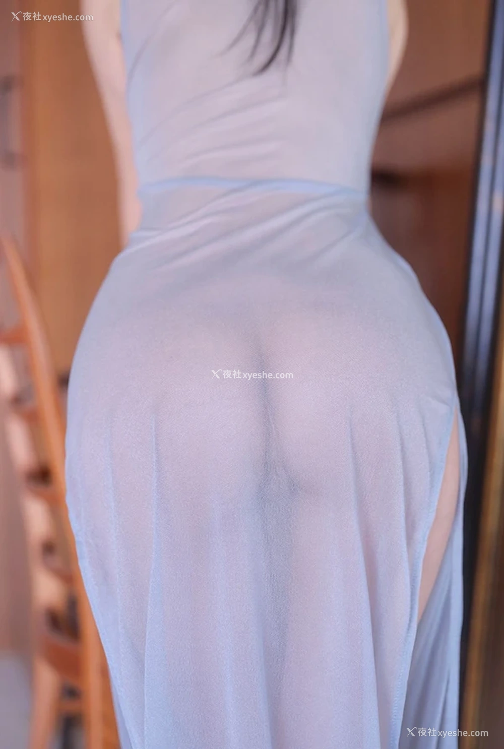 1P - 美乳小姐姐透视长裙娇躯乳此动人私拍尺度图