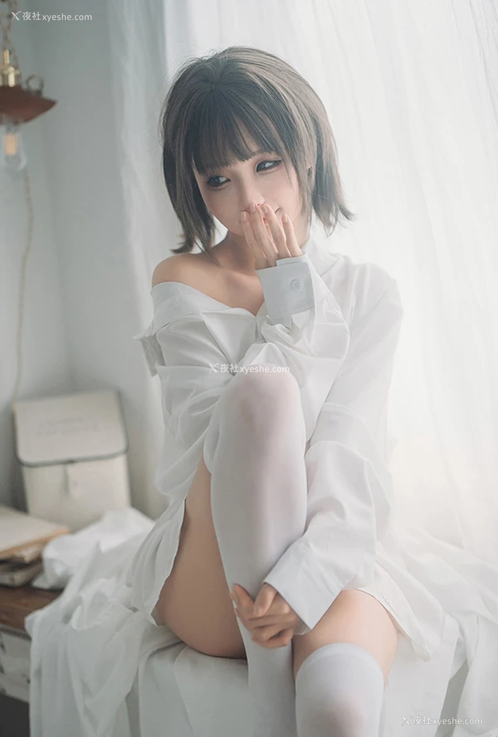 1P - 网红美女蠢沫沫 衬衫窝里的性感