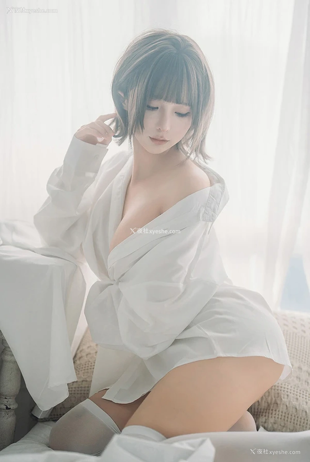 1P - 网红美女蠢沫沫 衬衫窝里的性感