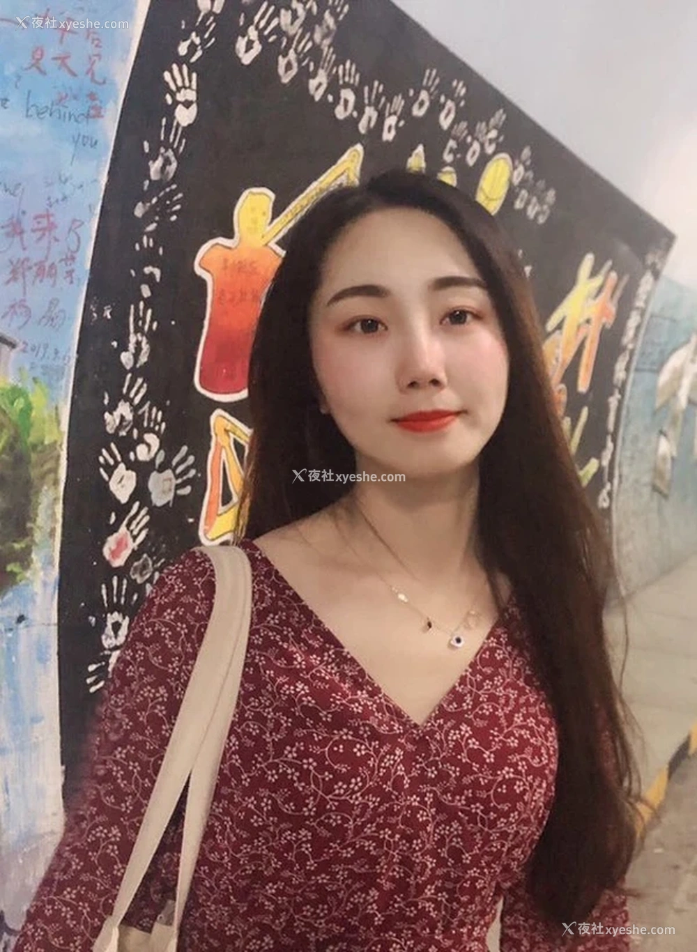 1P - 大学清纯妹子尺度私拍不雅视图合集