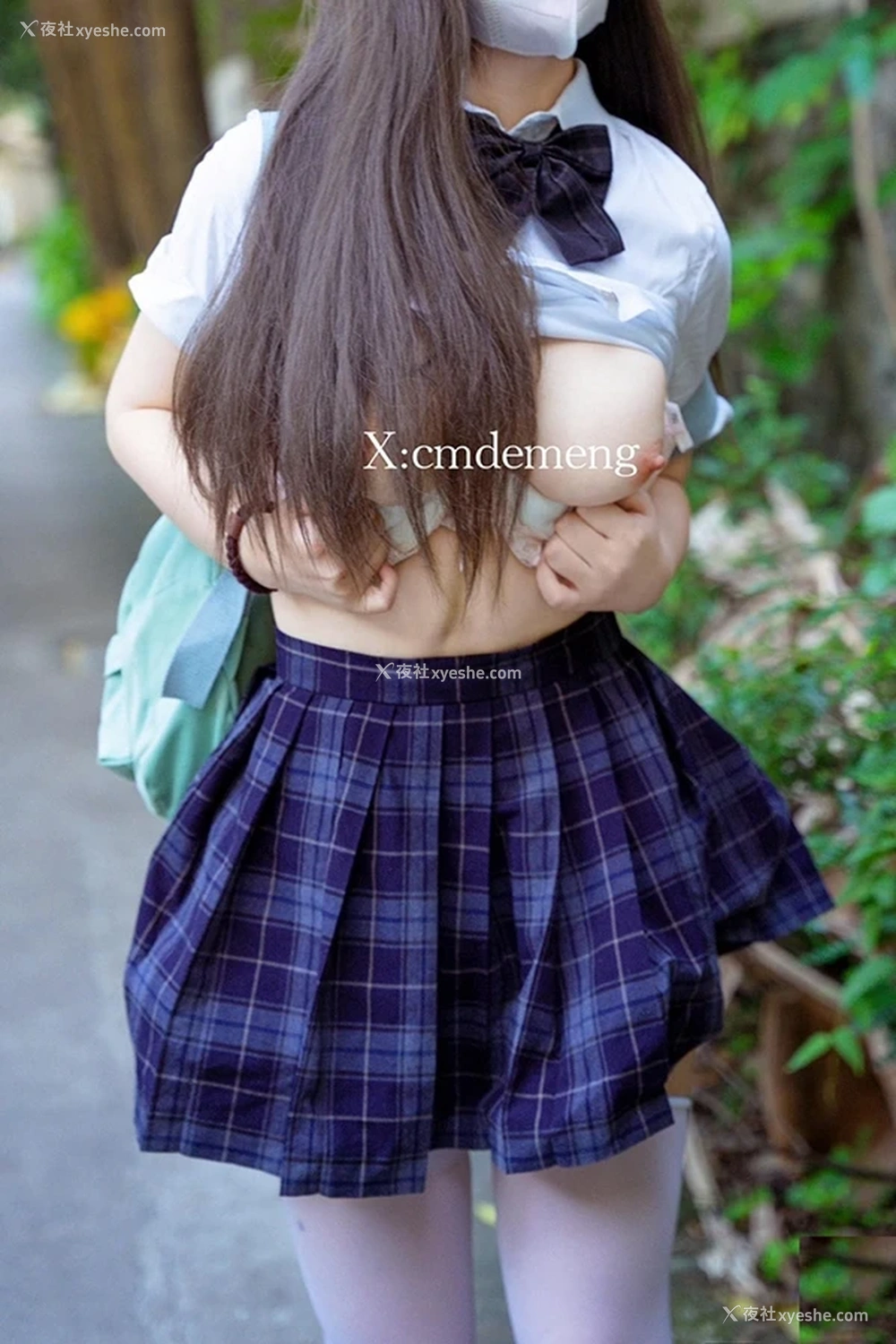 1P - 推特美女@cmdemeng私拍360度全方位展现人体