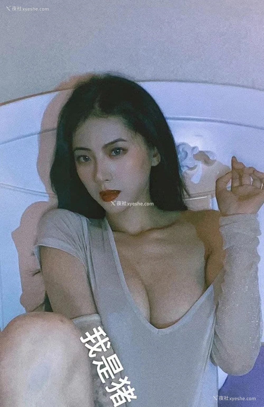 1P - 推特美女@dongdongxb 网络收集尺度福利图